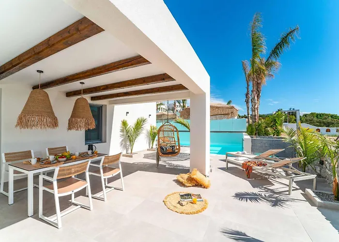 Villa Levanta Gennadi